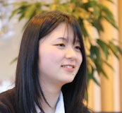 小林 里歩